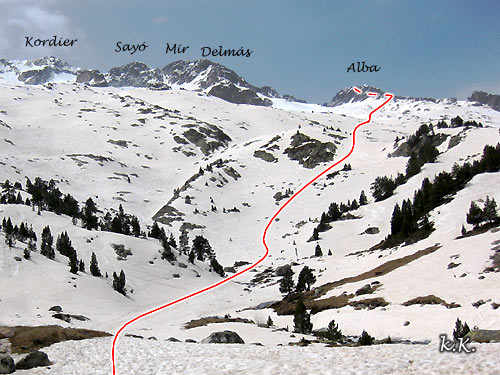 Ruta de ascensin al Pico Alba desde la Renclusa
