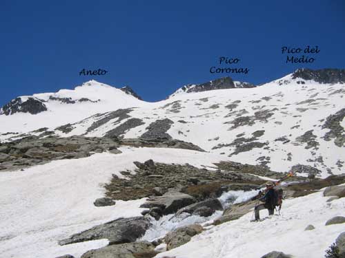 Aneto, Pico Coronas, Pico del Medio