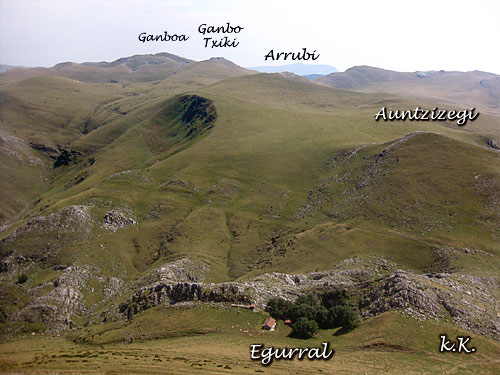 Senderismo por Aralar, ruta de Ganboa, Arrubi, Auntzisegi