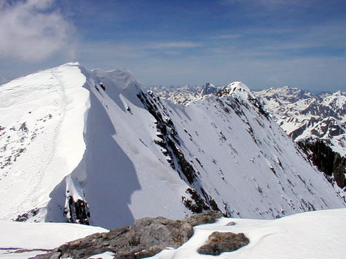 Cresta de los Picos Infiernos Central y Occidental desde Oriental