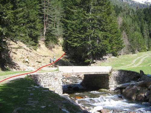 Puente de salida al Lustou