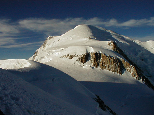 subida al Mont Blanc (Montblanc, Monte Bianco) desde el collado del Mont Maudit