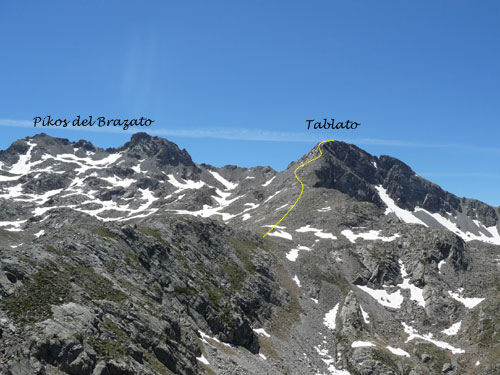 subida al Pico del Serrato , Pico del Brazato (Brazatos),