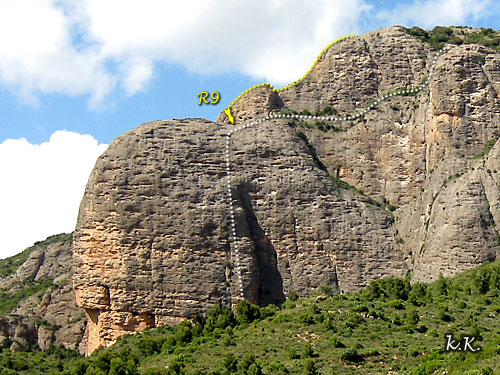salida de la escalada del Espolón de Poniente (Peña Ruaba)