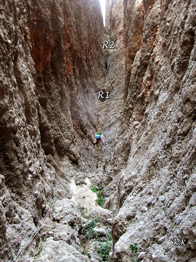 Inicio escalada de la Quinta Chimenea de Riglos